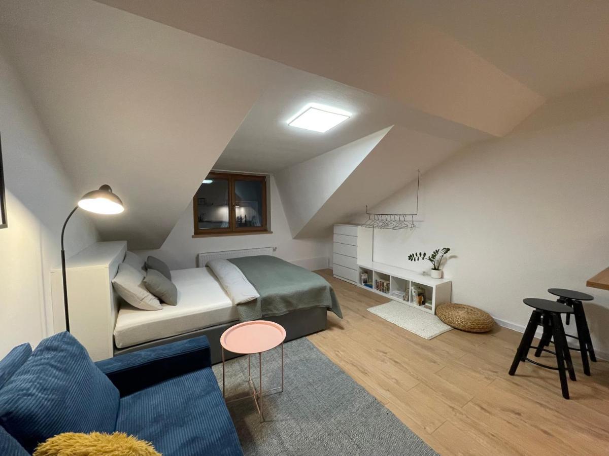 Proste Terezska Apartamento Olomouc Exterior foto