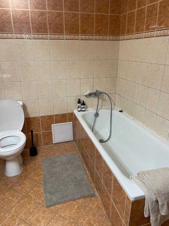 Proste Terezska Apartamento Olomouc Exterior foto