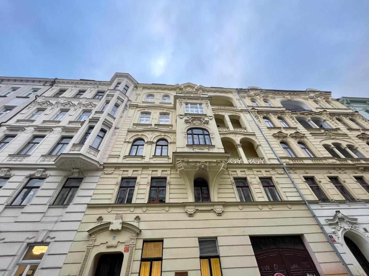 Proste Terezska Apartamento Olomouc Exterior foto